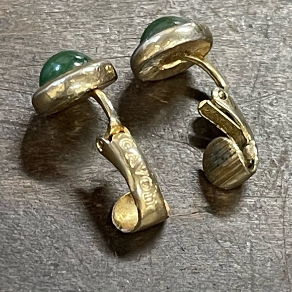 Avon Vintage Green Round Stone Clip On Earrings - Picture 7 of 9